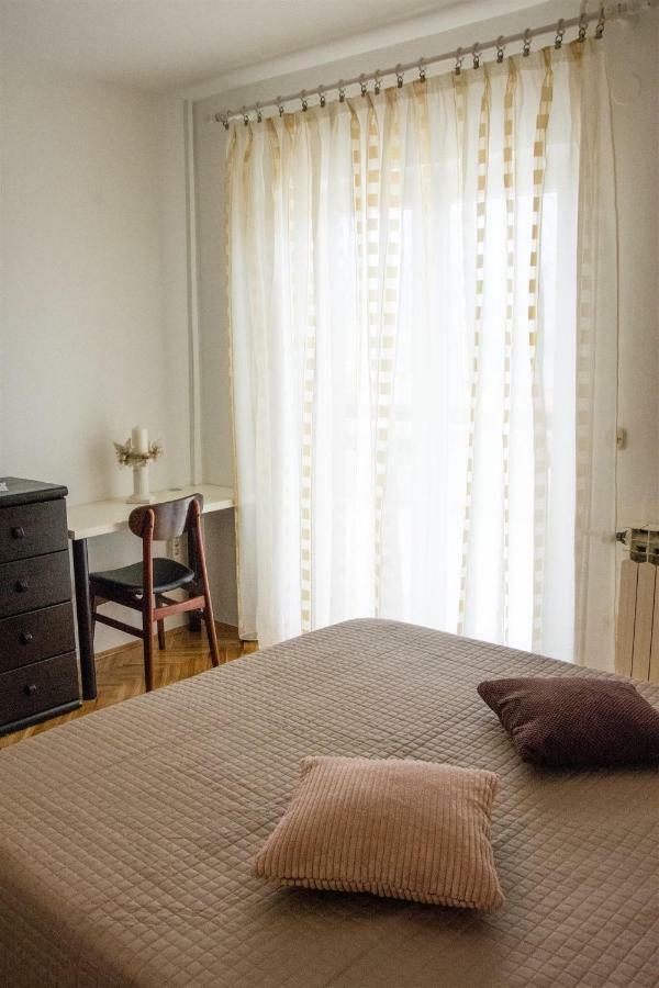 Apartmani Marija Ljubica Pag Town Eksteriør bilde